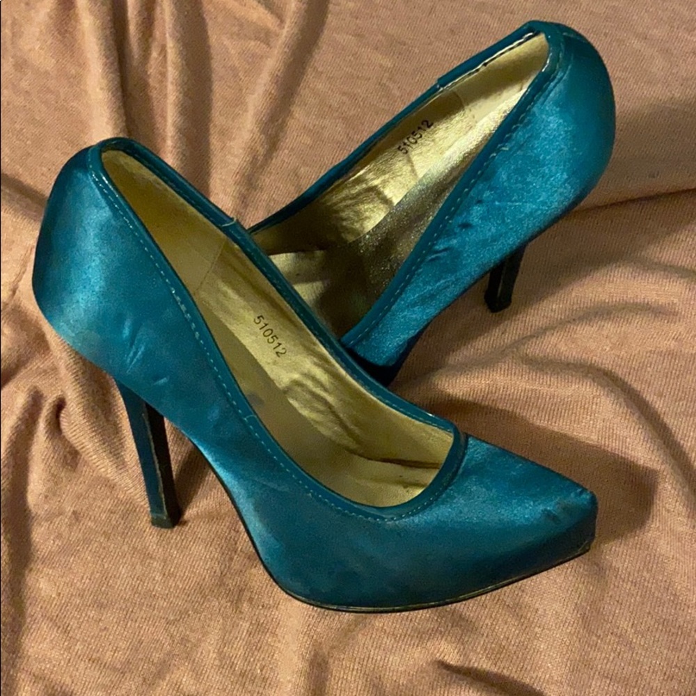 Charlotte Russe Teal Heels